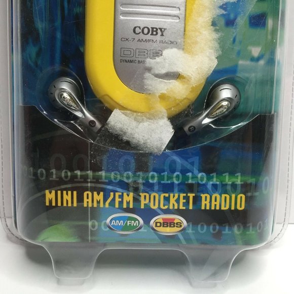 Coby Dynamic Bass Boost System Yellow CX-7 AM/FM Radio Mini Pocket Radio Earbuds - Picture 3 of 5